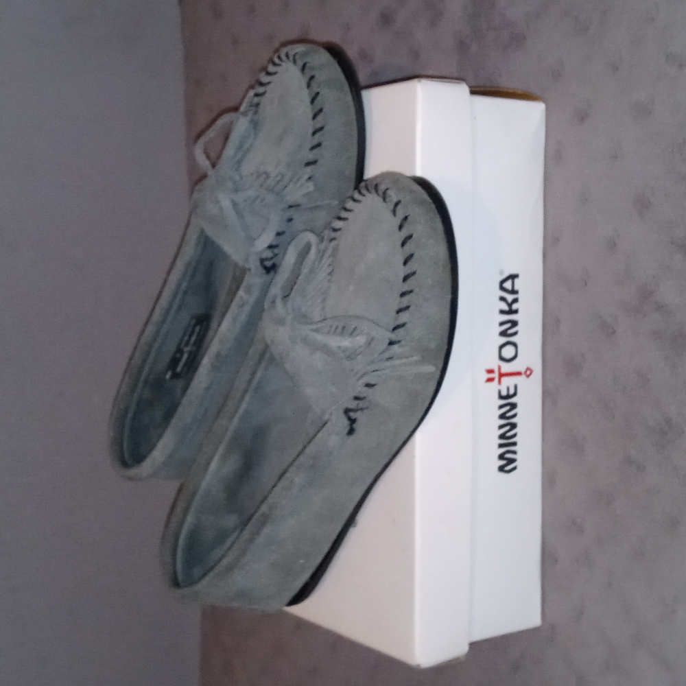 Women's Minnetonka Moccasins